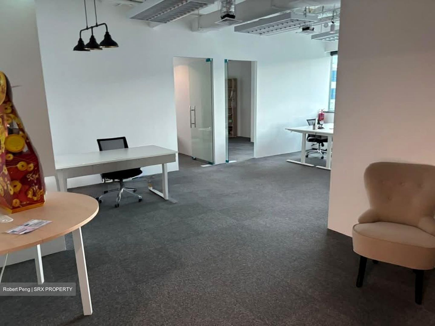 Alexandra Road (D5), Office #592436081